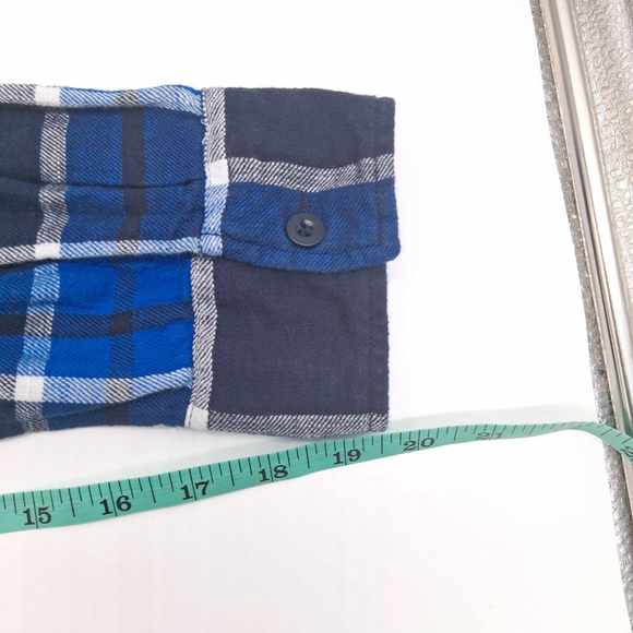 American Eagle Outfitters Men’s Medium Blue Plaid Flannel Button Up Shirt - Picture 8 of 8